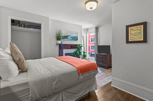 McKay Manor on Duckworth in St. John's, Canada