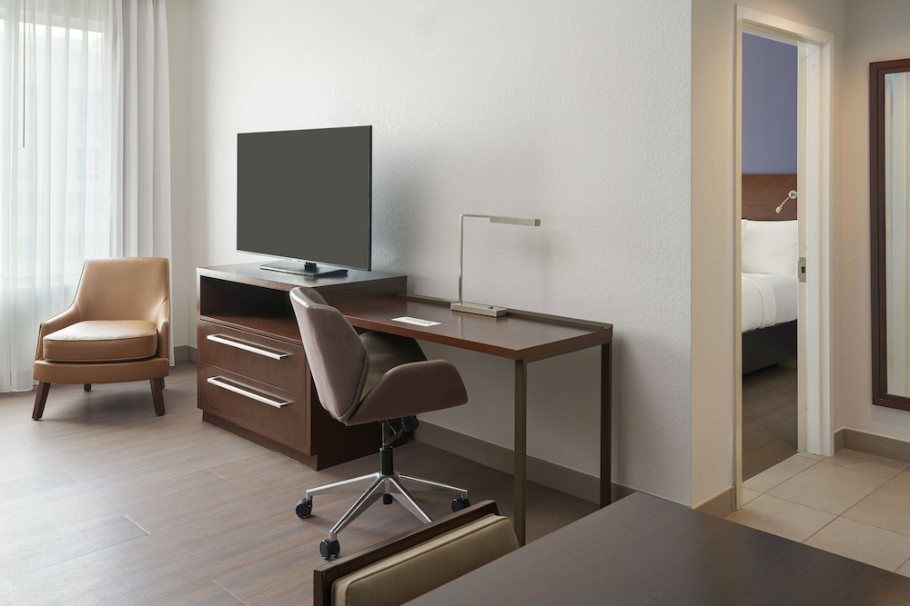 Residence Inn by Marriott West Palm Beach Downtown - photo 22