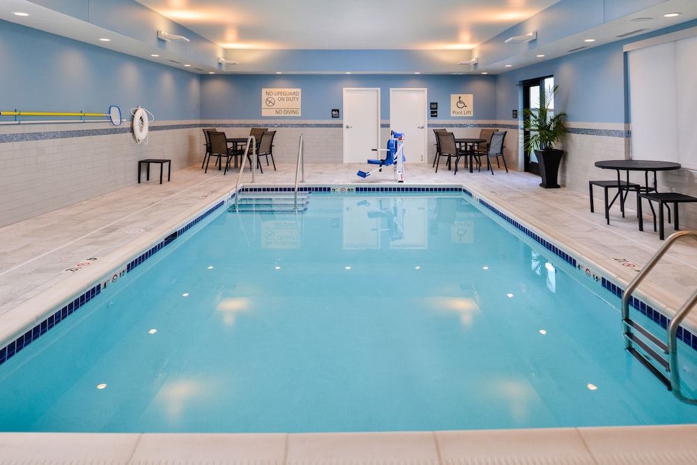 Hampton Inn Omaha Airport - photo 25