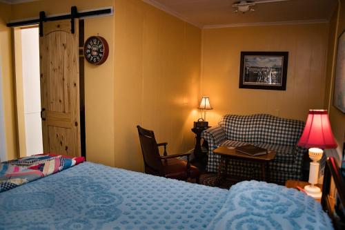 Rockwood Motor Court - photo 28