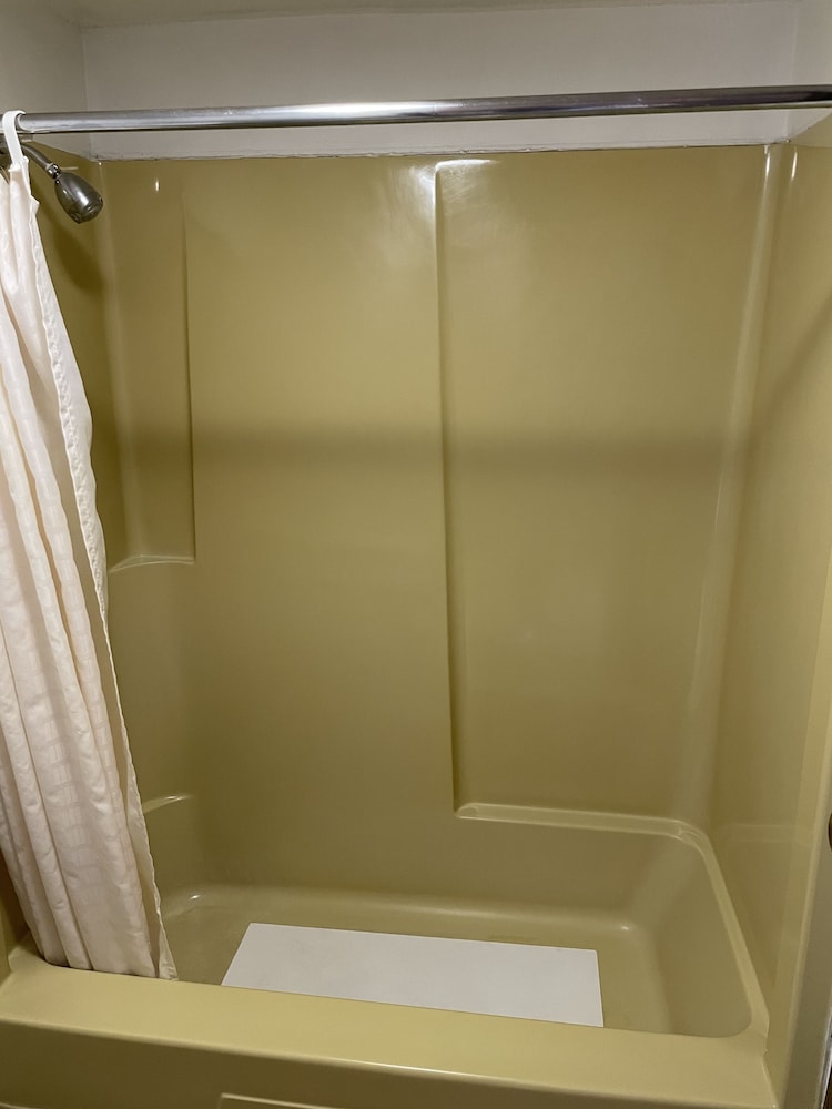 Budget Host Inn Greenup - photo 70