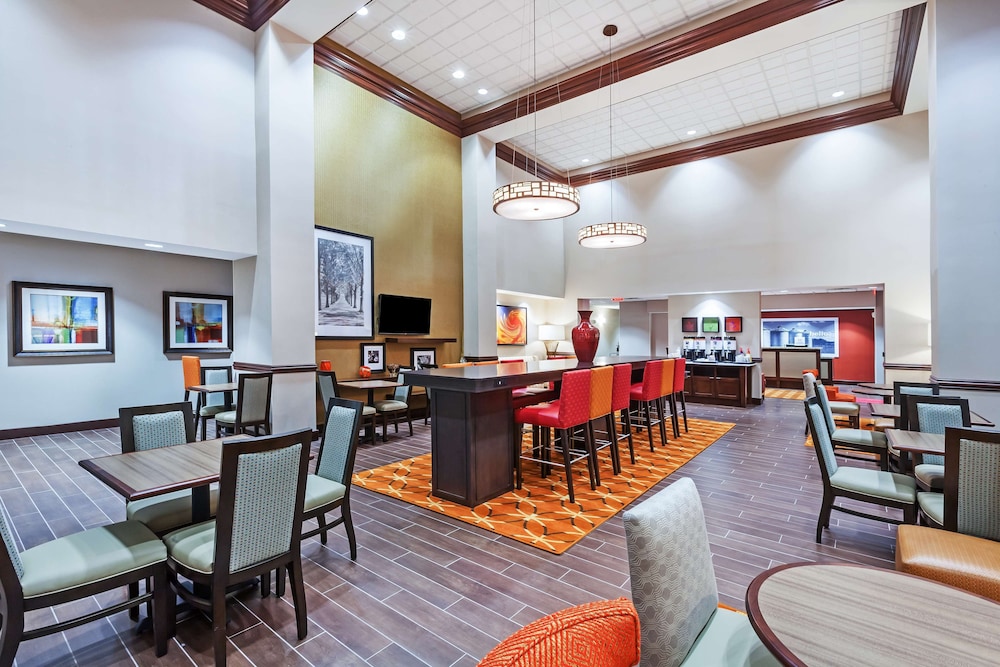 Hampton Inn & Suites Houston I 10 West Park Row - photo 25