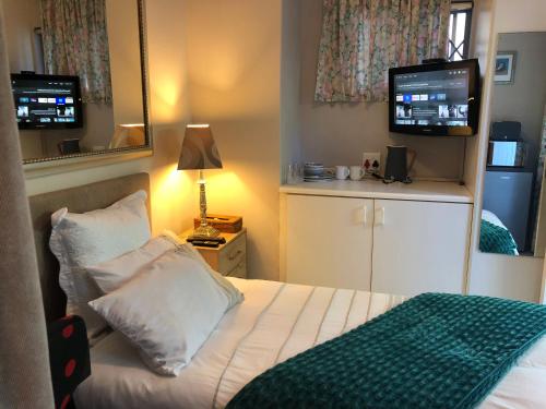 Self Catering Guest House