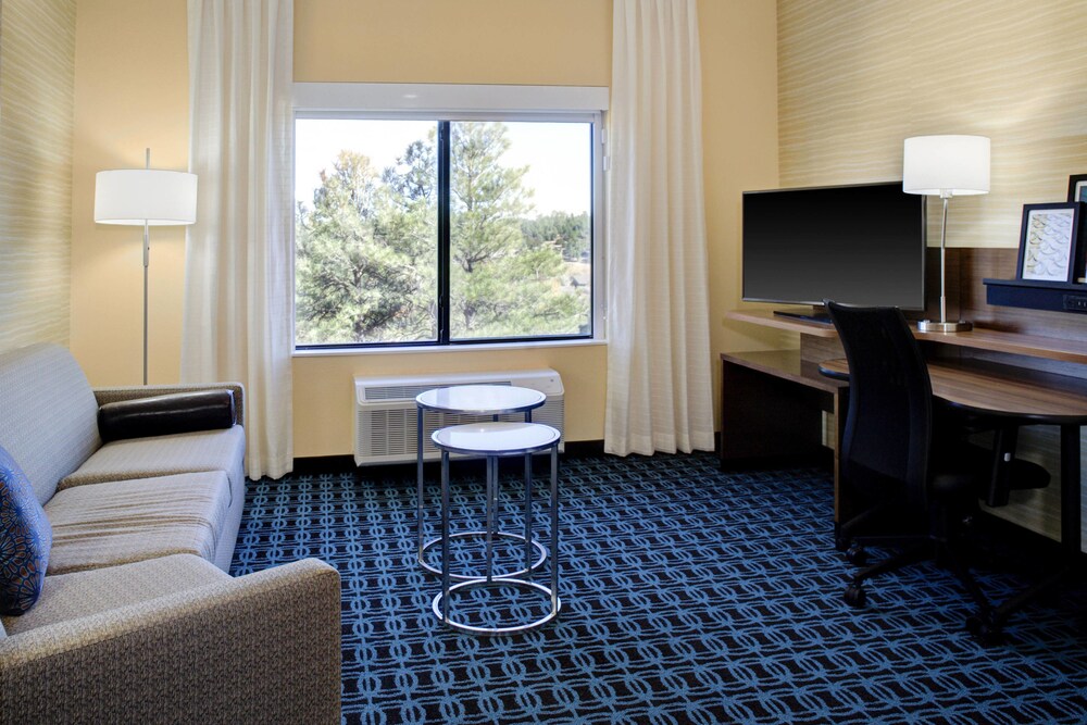Fairfield Inn & Suites by Marriott Flagstaff Northeast - photo 9
