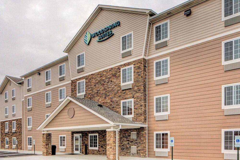 WoodSpring Suites Columbus NE I 270 Airport - photo 32