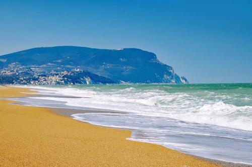 Casamare Baldassarri — 4-Star Luxury Hotel in Civitanova Marche, Italy