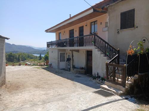 Casa da Emilia do Gerês — 4-Star Luxury Hotel in Montalegre, Portugal