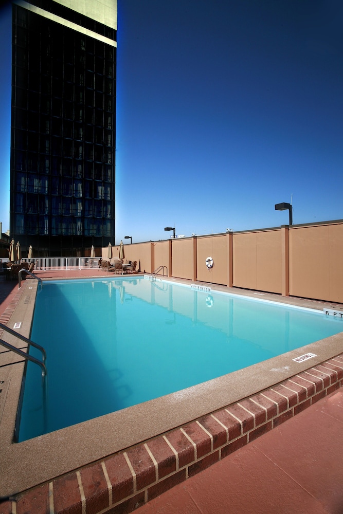 Pensacola Grand Hotel - photo 20