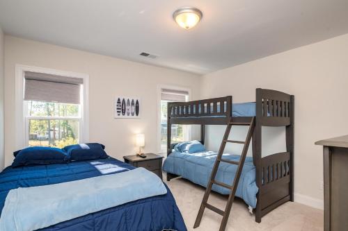 Intracoastal Views by Oak Island Accommodations - photo 6