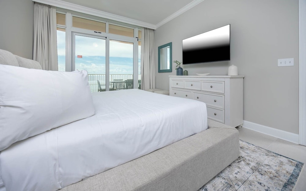 Phoenix Gulf Towers 2405 4 Bedroom Condo - photo 6