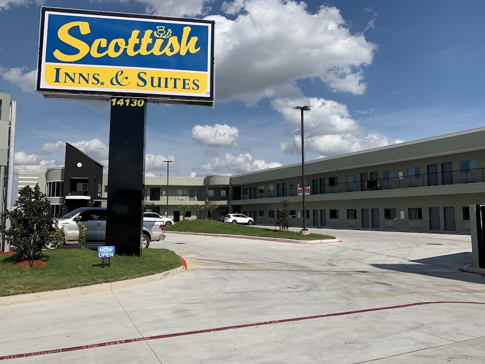 Scottish Inns and Suites Scarsdale - photo 17