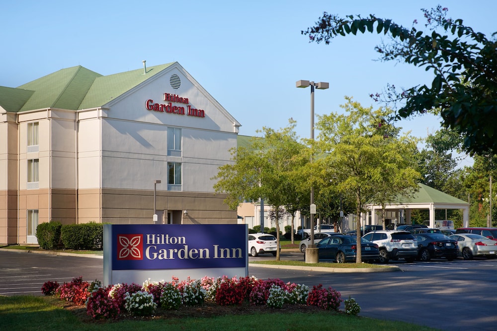 Hilton Garden Inn Newport News - photo 31
