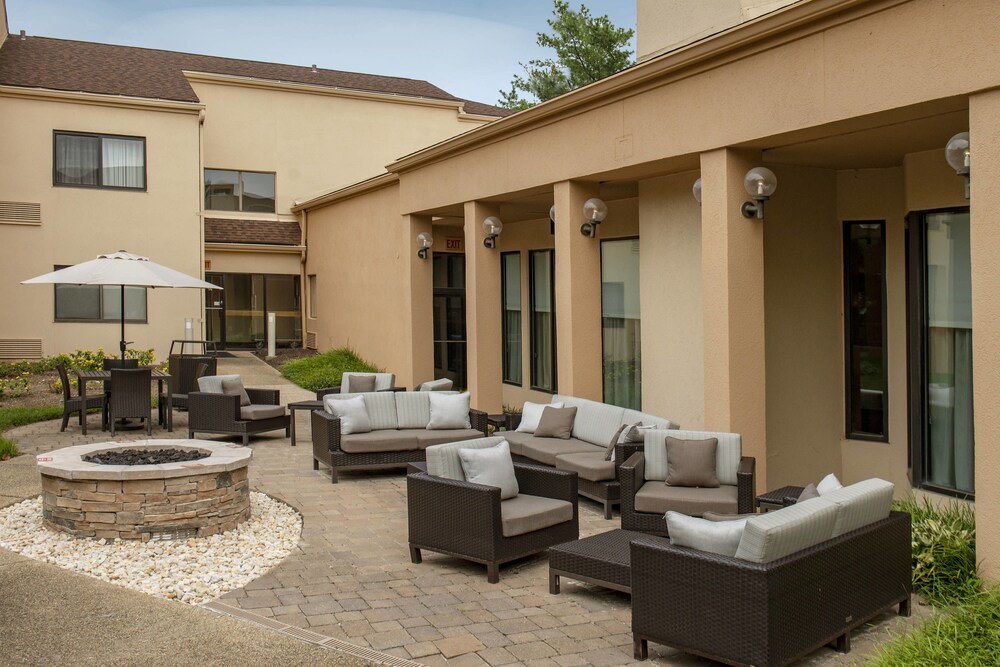 Courtyard by Marriott Rockville - photo 37