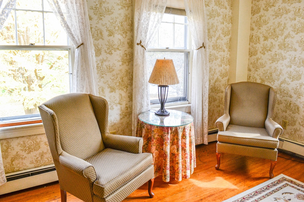 The Quechee Inn at Marshland Farm - photo 6