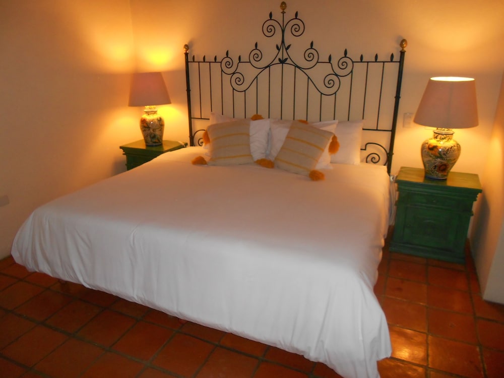 La Puertecita Aparthotel - last minute hotel in San Miguel De Allende