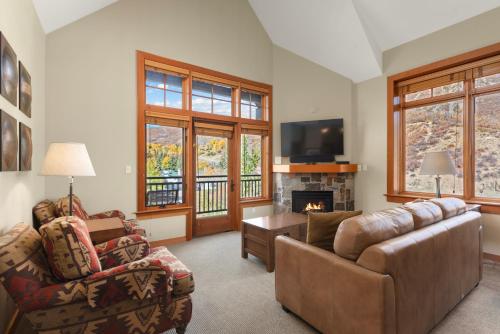 Pinecone Perch Capitol Peak Lodge #3227 — 4-Star Luxury Hotel in Snowmass Village, United States