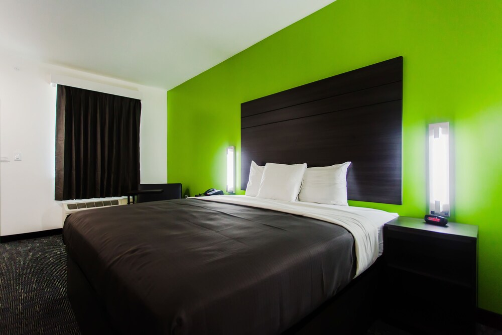 Palacio Royale Inn Boutique Katy - photo 27