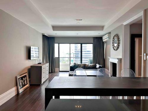 Residence on Sathorn CBD — 4-Star Luxury Hotel in Bangkok, Thailand