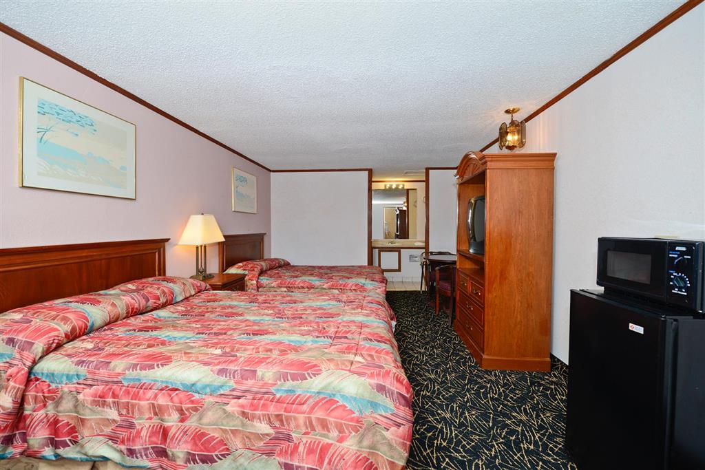 Americas Best Value Inn & Suites Warren Detroit - photo 9