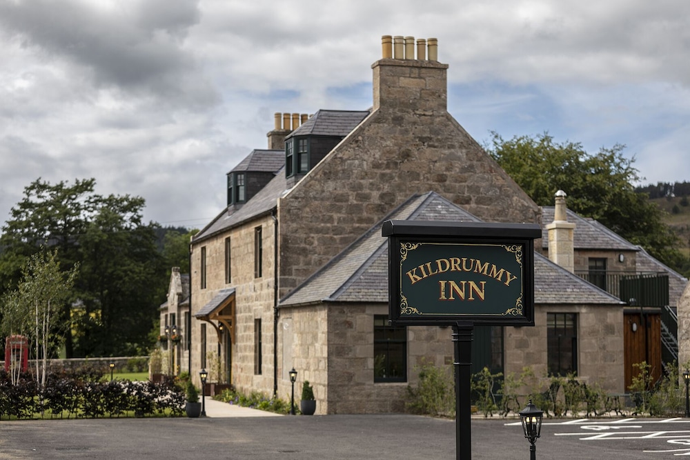 Kildrummy Inn — 5-Star Luxury Hotel in Alford, United Kingdom