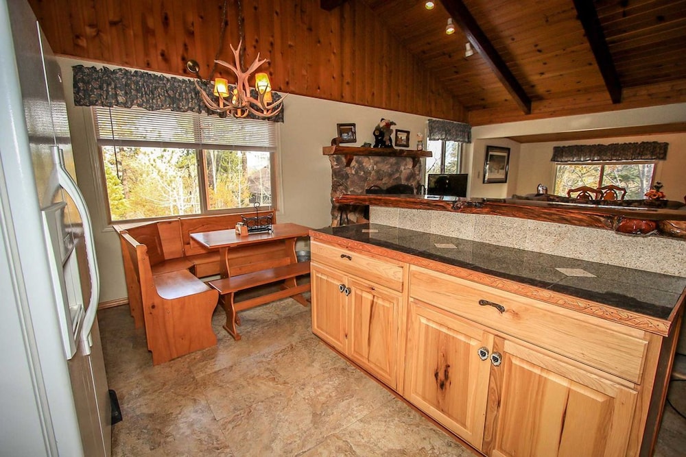 Summit Comfort 1571 by Big Bear Vacations - photo 14