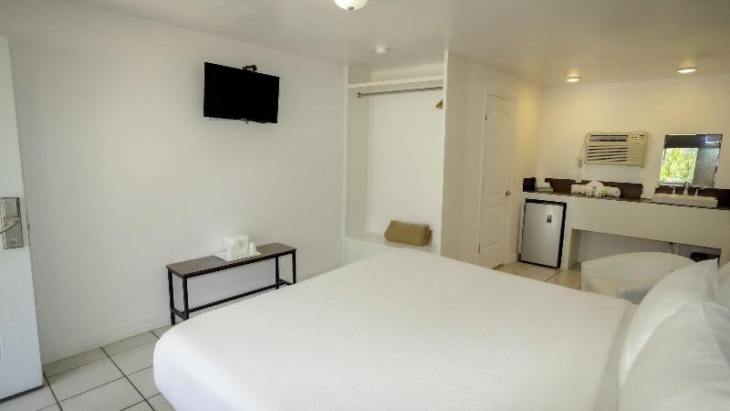 Banana Peel Resort - photo 42