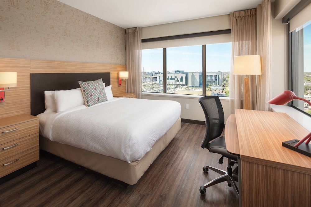 TownePlace Suites New Orleans Downtown Canal Street - photo 12