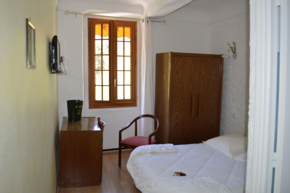 Hotel Le Roya - last minute hotel in Breil-Sur-Roya