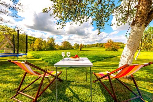 Guesthouse Diva Grabovčeva — 4-Star Luxury Hotel in Perusic, Croatia