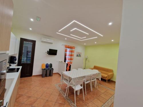 Casa Vera — 4-Star Luxury Hotel in Piana Degli Albanesi, Italy