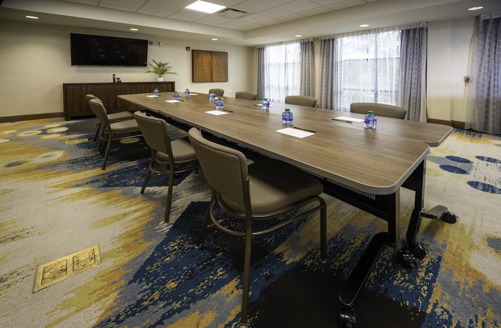 Staybridge Suites Summerville by IHG - photo 63