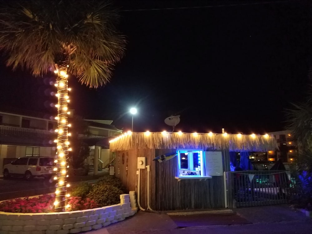 Hotel Tybee - photo 20