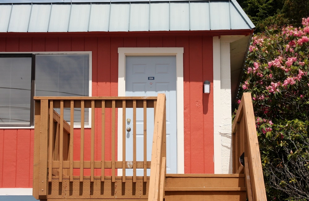 Heidis Inn Ilwaco - photo 54