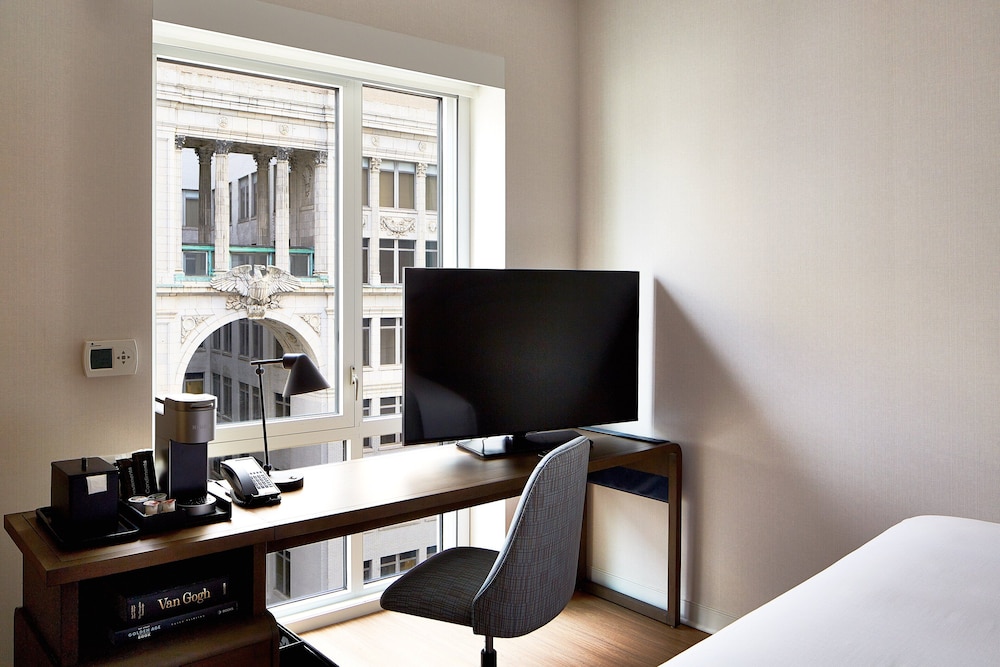 Hotel Indigo NYC Financial District by IHG - photo 16
