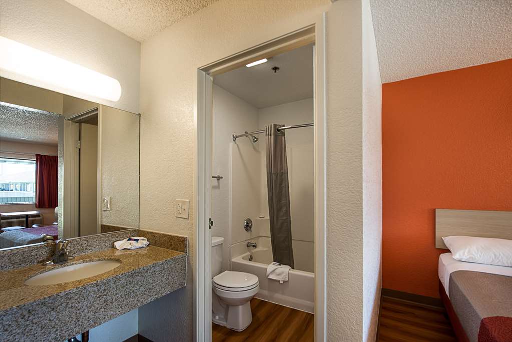 Motel6 Sparks NV Airport Sparks - photo 21