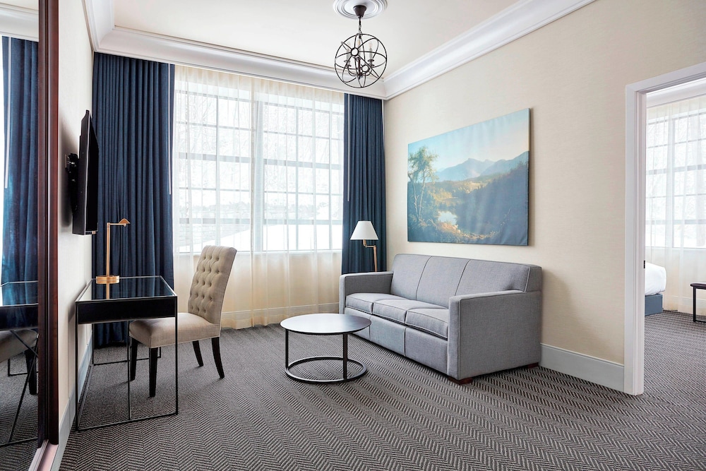 The Wick Hudson A Tribute Portfolio Hotel - photo 12