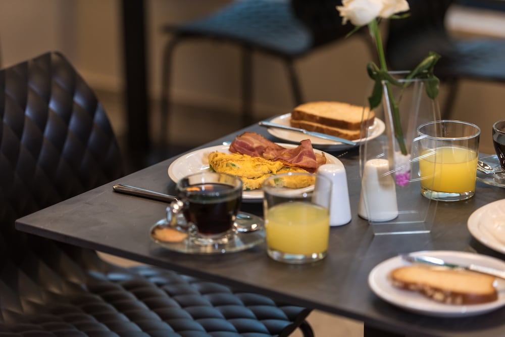 מזון ומשקאות