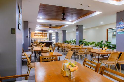 Coastal Breeze Hotel — Baler — photo 5