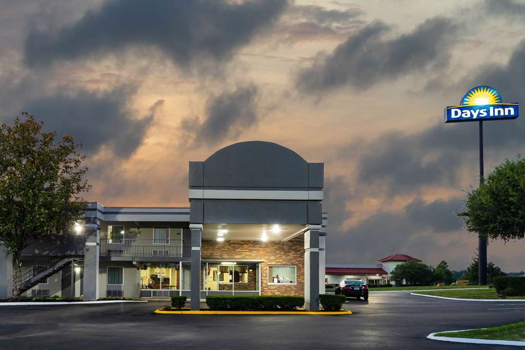 Days Inn by Wyndham Clarksville TN - photo 6