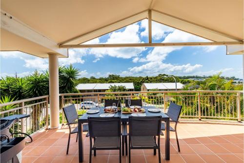 74A Sergeant Baker Drive comfortable duplex with beautiful distant water views — Corlette — photo 4