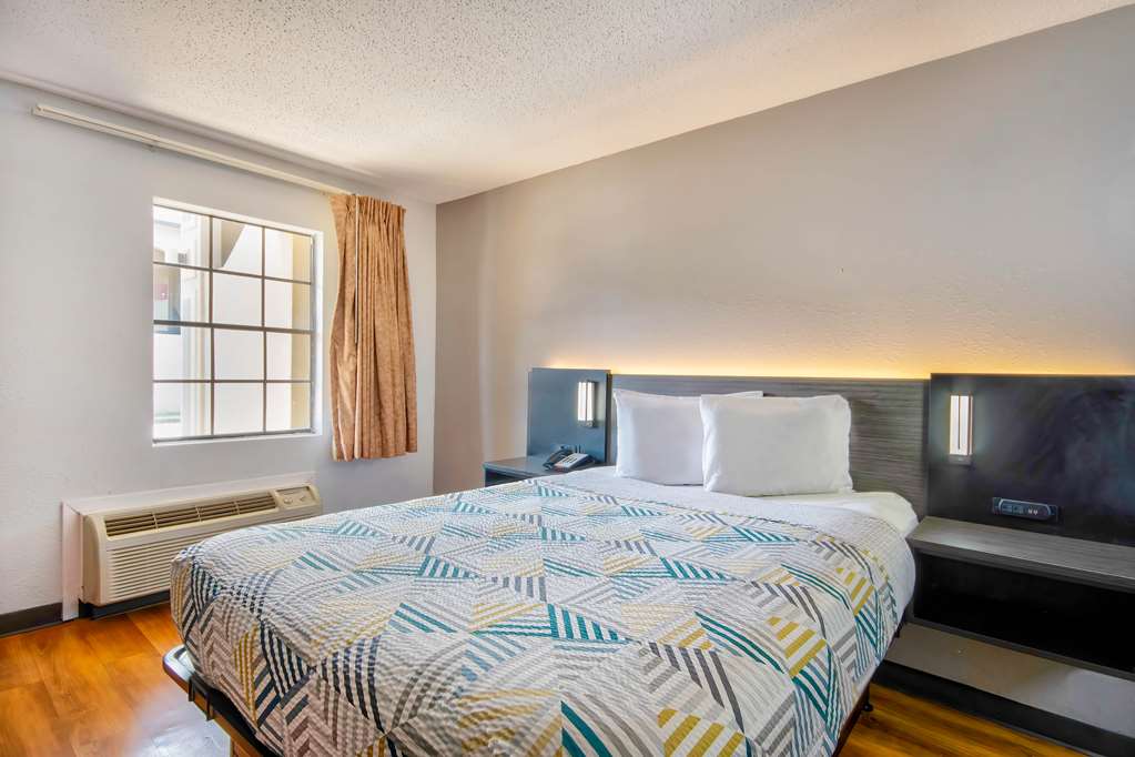 Motel 6 Bossier City LA - photo 20