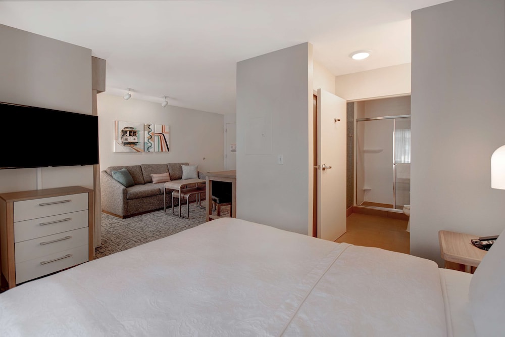 Homewood Suites by Hilton San Francisco Airport North - photo 22