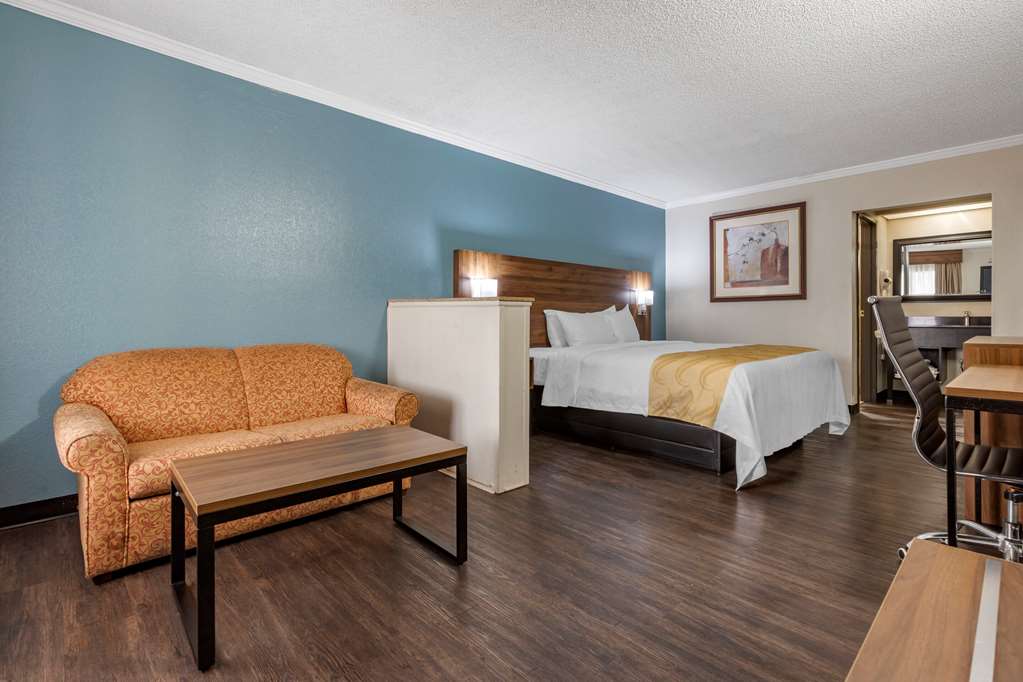 Quality Inn & Suites Ft. Jackson Maingate - photo 25