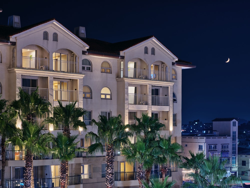 Sono Belle Jeju — hotel in Jeju City