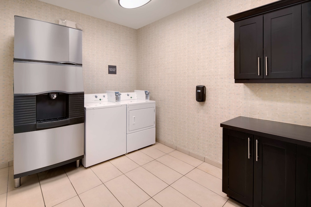 Hilton Garden Inn Tyler - photo 35
