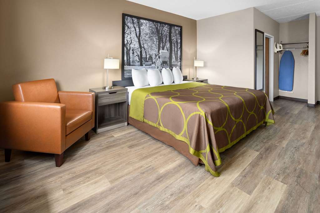 Super 8 by Wyndham Henrietta Rochester Area - photo 13