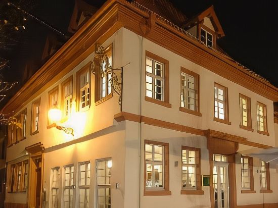 Zur goldenen Krone — hotel in Ladenburg