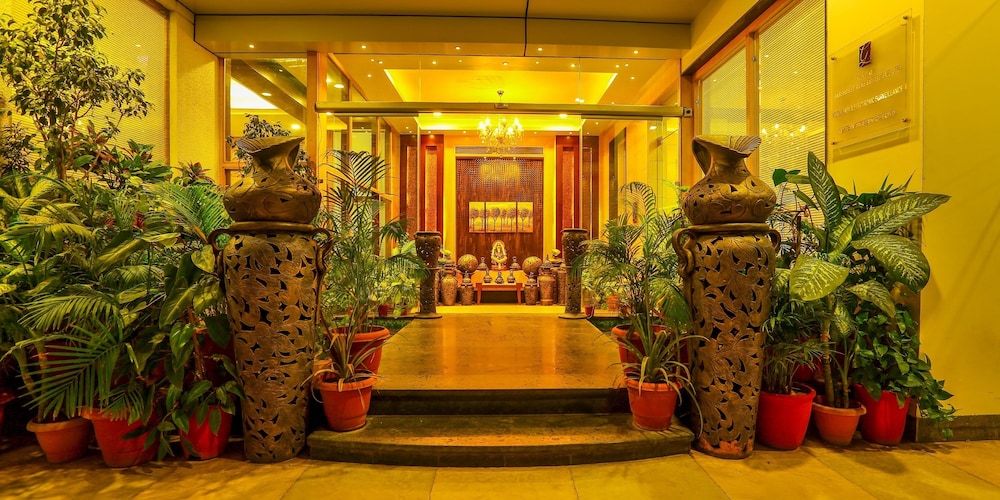 Golden Gate Hotel - carbon neutral hotel in Indore