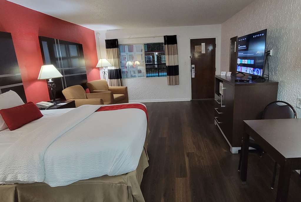 Ramada by Wyndham Mountain Home - photo 47