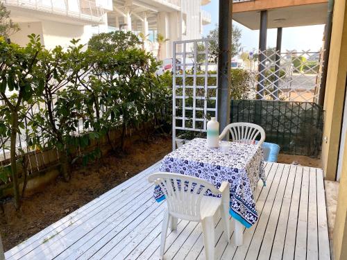 Tarvisium Carraro Immobiliare Family Apartments — 4-Star Luxury Hotel in Lido Di Jesolo, Italy